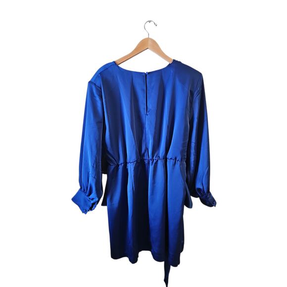 Eloquii satin blue shoulder pad dress sz 20 mini party dress new with tags - Picture 3 of 7